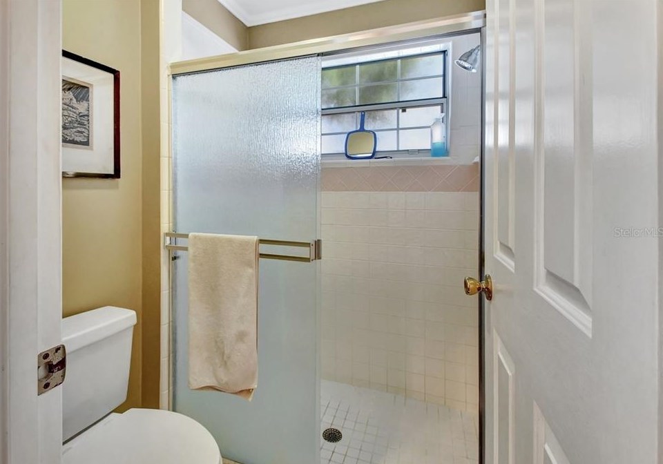 1107 Stillwater Dr, Deland FL  32720-2572 exterior