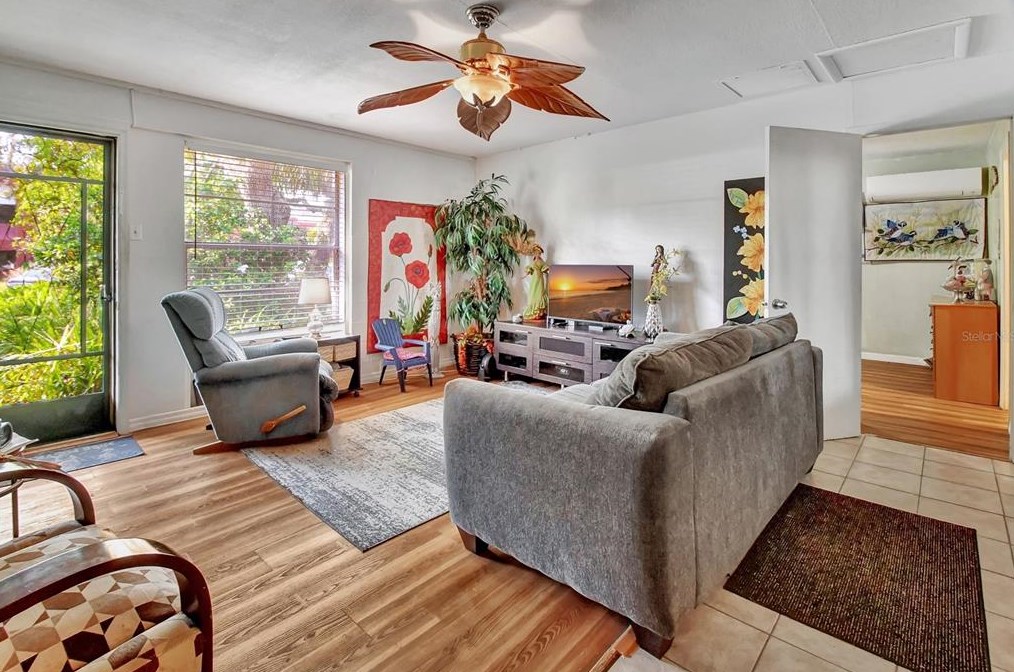 156 Seminole Ave, Lake Mary FL  32746-2929 exterior