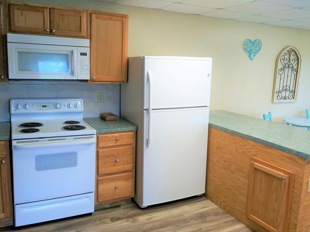1673 Blackwelder Rd, De Leon Springs, FL 32130