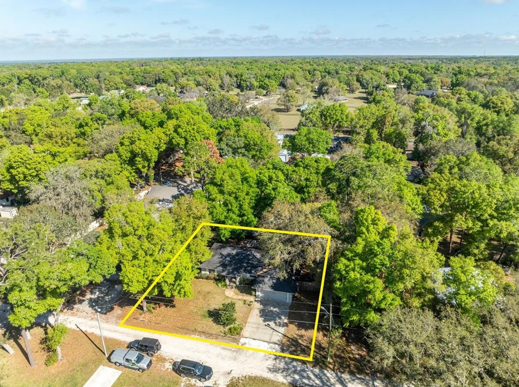 1775 Trinidad St, Deland FL  32720-1960 exterior