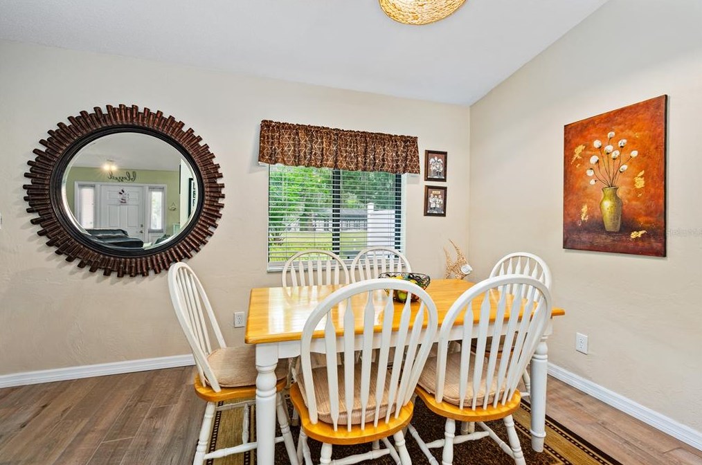 800 Acorn Ln, Daytona Beach FL  32127-4926 exterior