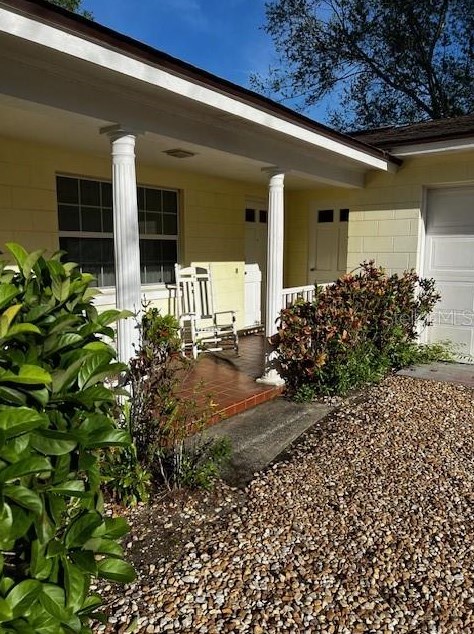 24 Madera Rd, De Bary, FL 32713
