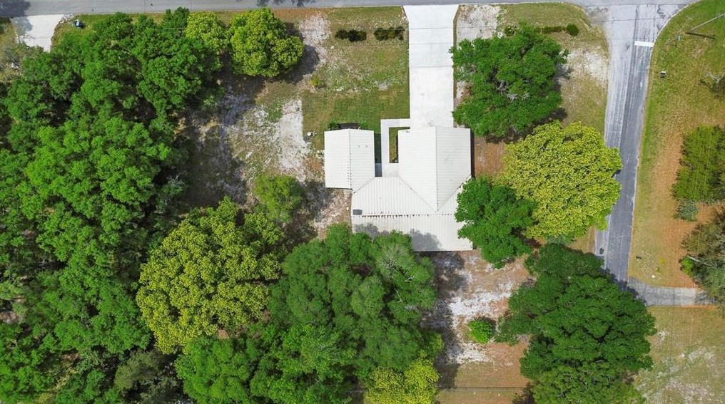 4625 Audubon Ave, De Leon Springs, FL 32130