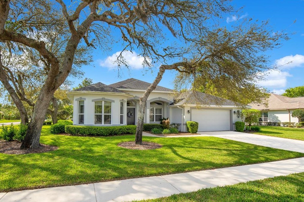 1328 Antrim Cir, Ormond Beach, FL 32174-2835