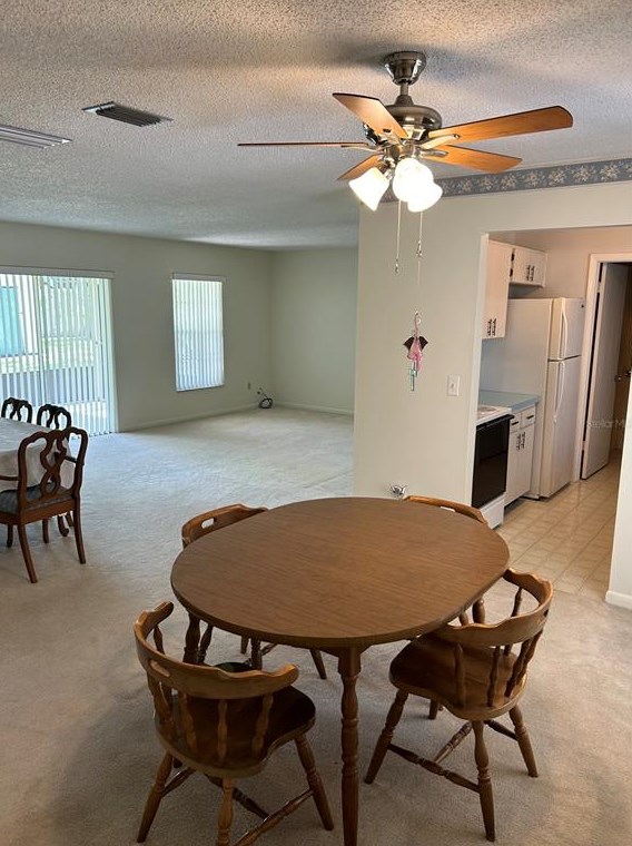 2842 Hayes Ln, Deltona FL  32738-3419 exterior