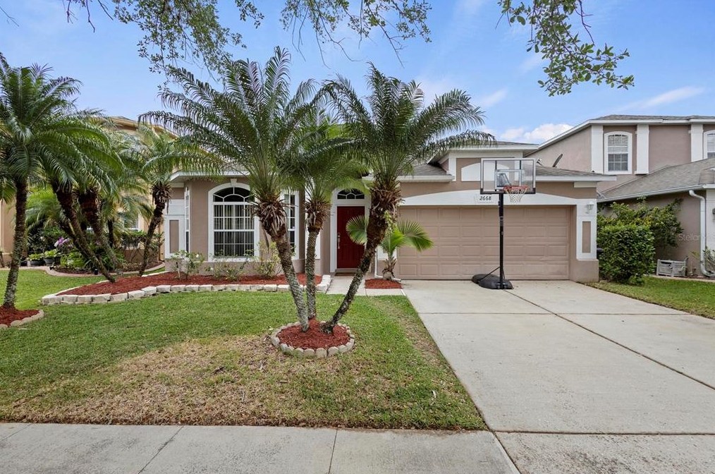 2668 Dover Glen Cir, Orlando, FL 32828-7522