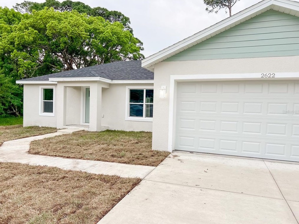 2622 Auburn Ave, New Smyrna, FL 32168