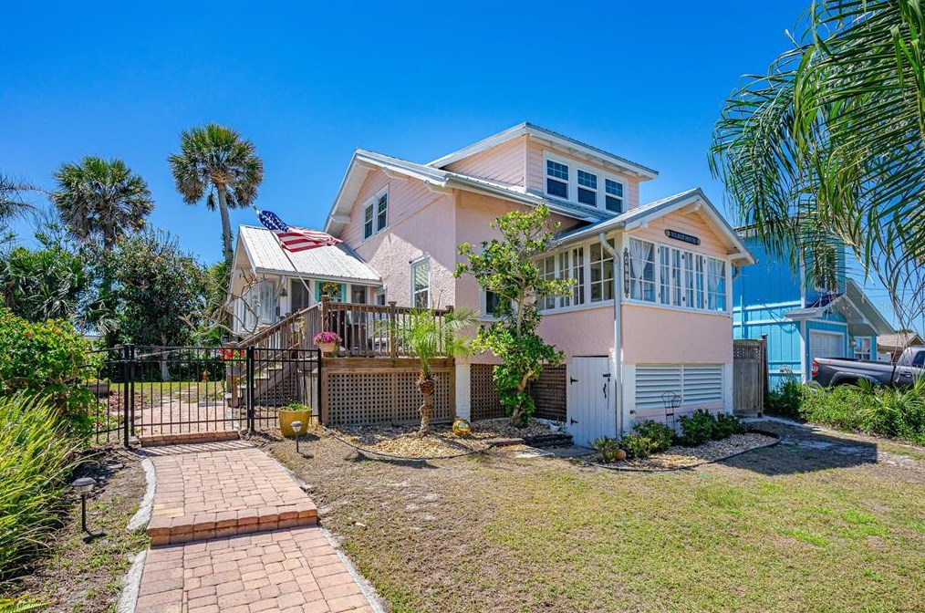 4112 Cardinal Blvd, Daytona Beach, FL 32127