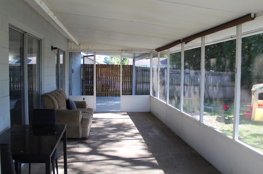 2694 Waco Dr, Deltona FL  32738-1949 exterior