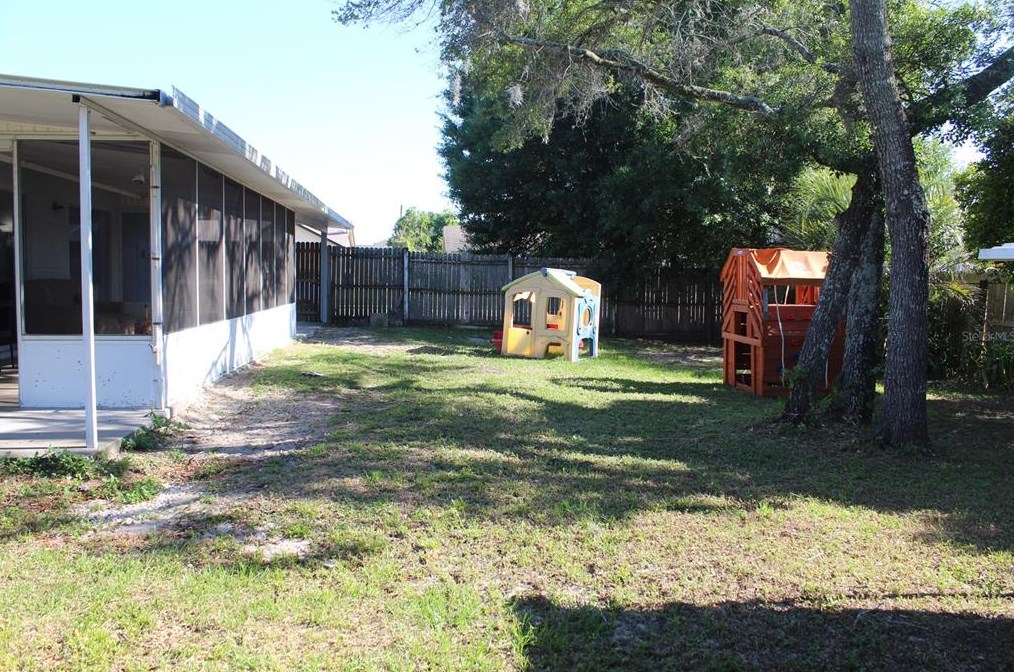 2694 Waco Dr, Deltona FL  32738-1949 exterior