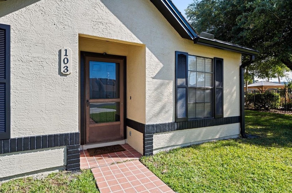 103 Dresdan Ct, Sanford, FL 32771