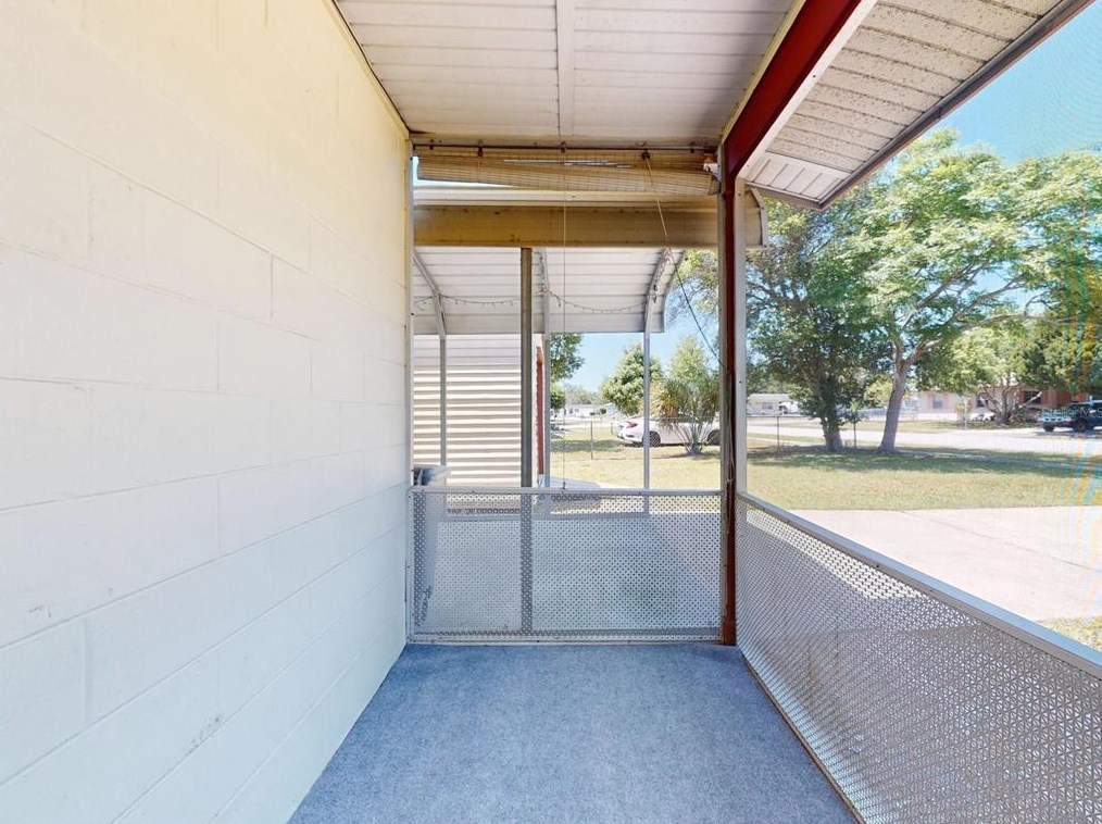 2691 Kimberly Dr, Deltona FL  32738-2495 exterior