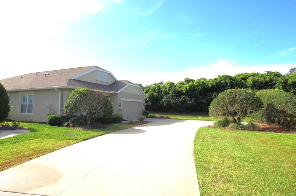 216 Stonington Way, Deland, FL 32724-7312