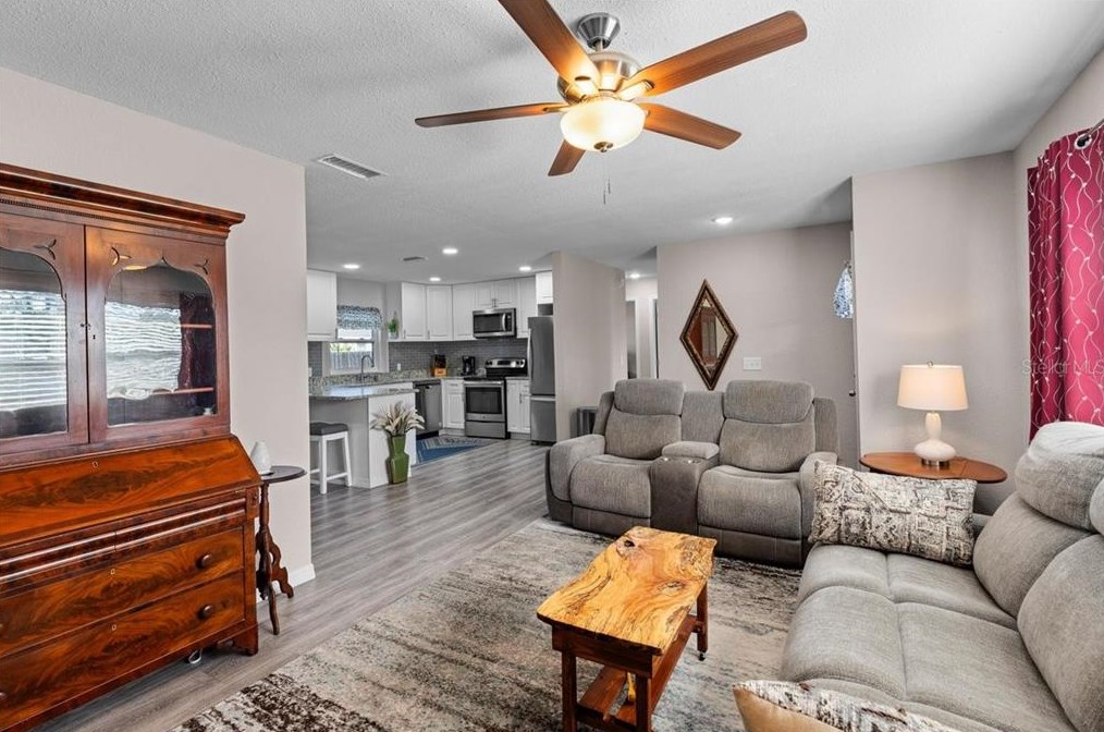 191 Gibson Way, Daytona Beach FL  32129-3639 exterior