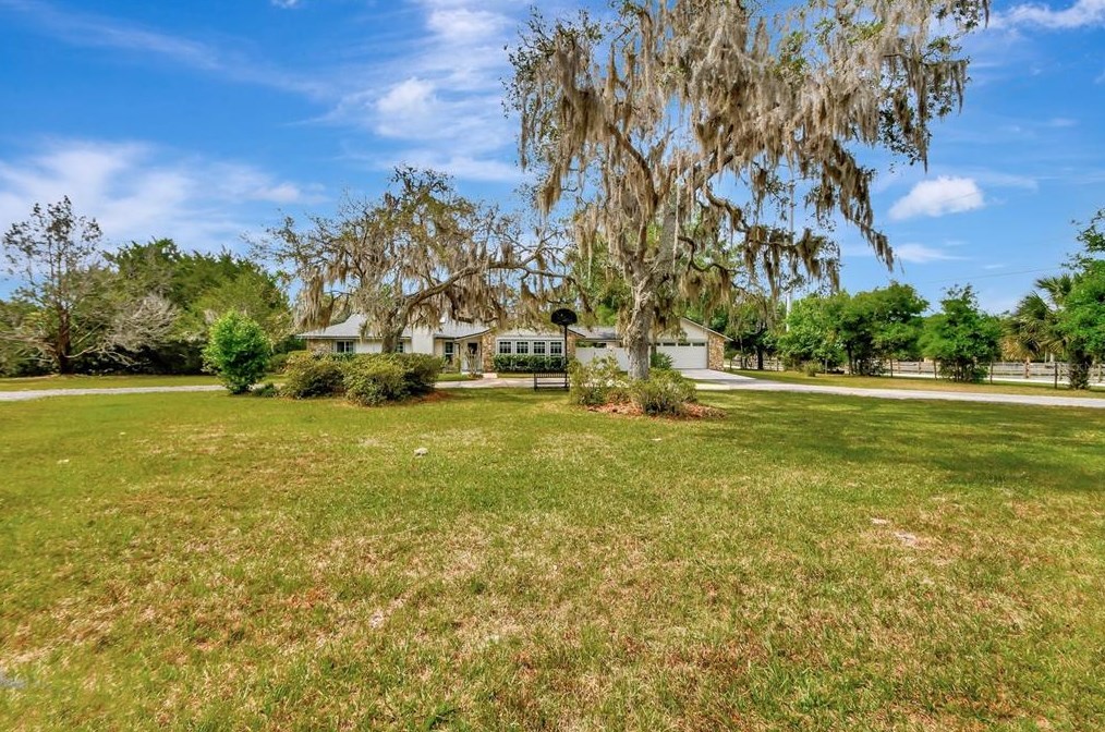 797 Deerfoot Rd, Deland, FL 32720