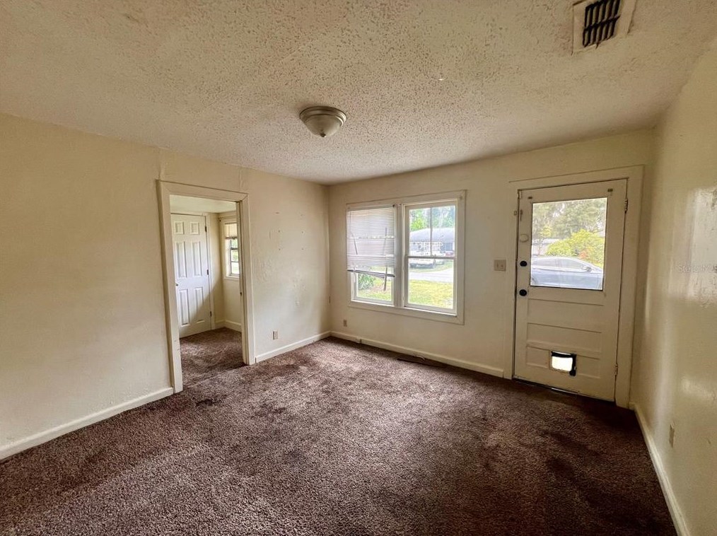 133 Lucie Ave, Deland, FL 32720