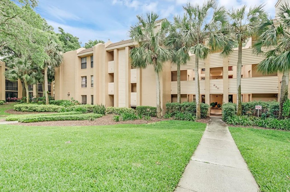 620 Cranes Way #203, Altamonte Springs, FL 32701