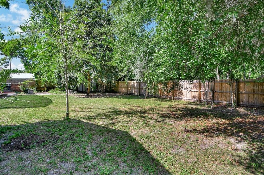 130 Garfield Ave, Deland FL  32724-4408 exterior