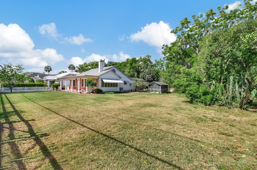 130 Garfield Ave, Deland FL  32724-4408 exterior
