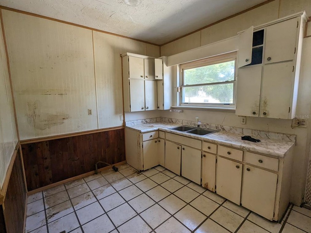 119 Leon Ave, Deland FL  32720-5015 exterior