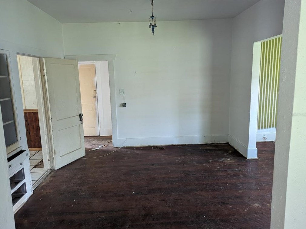 119 Leon Ave, Deland FL  32720-5015 exterior