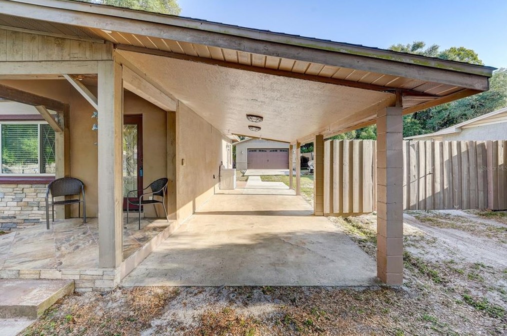 620 Lansdowne Ave, Orange City, FL 32763-4947