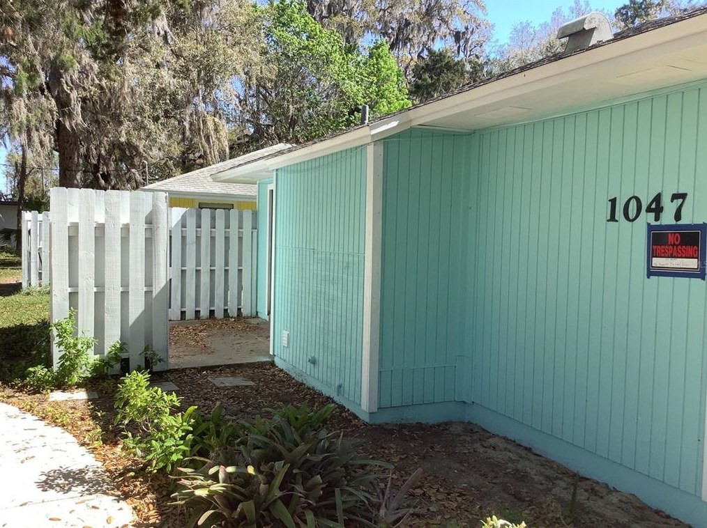 1047 Cedar St, Daytona Beach, FL 32114-4503