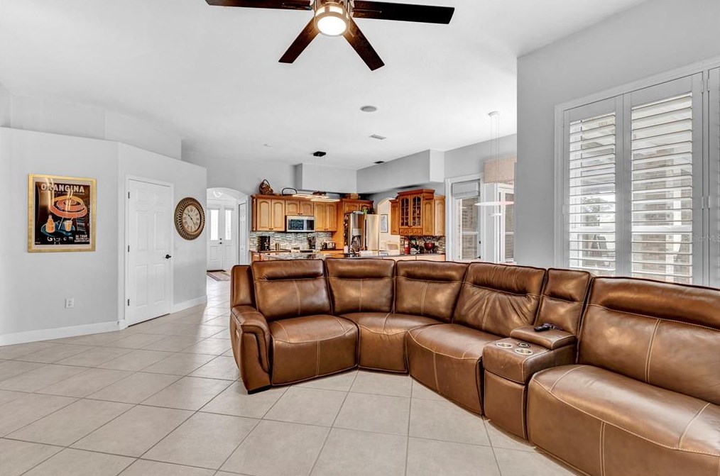 7 Carrington Ln, Ormond Beach FL  32174-3896 exterior