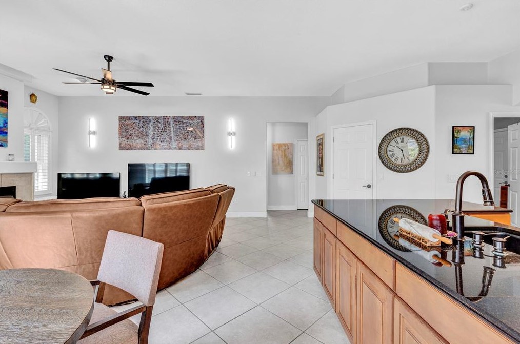 7 Carrington Ln, Ormond Beach FL  32174-3896 exterior