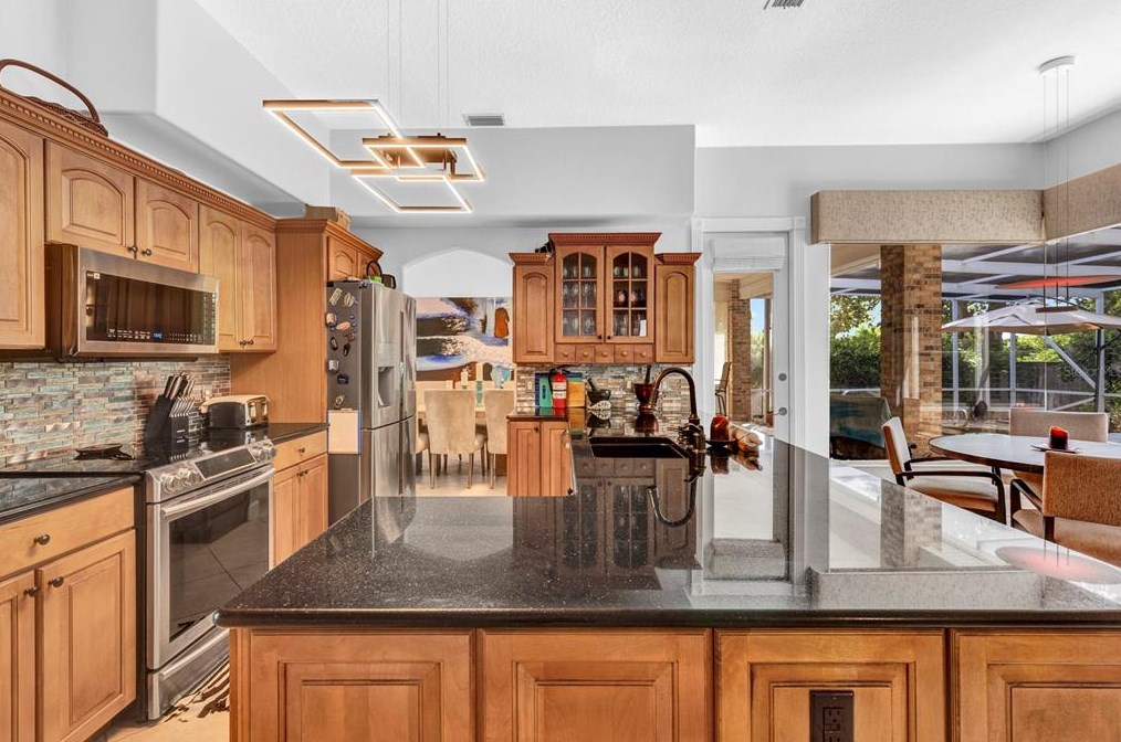 7 Carrington Ln, Ormond Beach FL  32174-3896 exterior