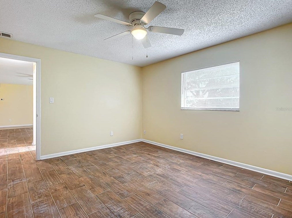 1522 Center St, Deland FL 32720-3001 exterior