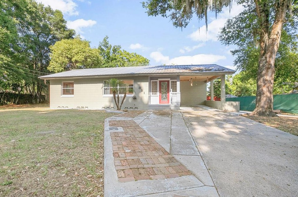 321 Adelle Ave, Deland, FL 32720-4105