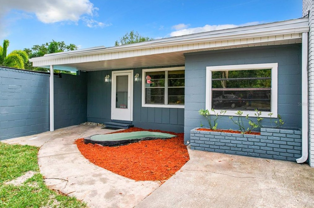 103 Country Club Cir, Sanford, FL 32771