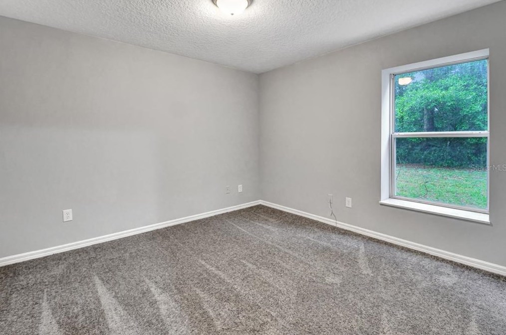 1536 Robinwood Dr, Deland FL  32720-2596 exterior