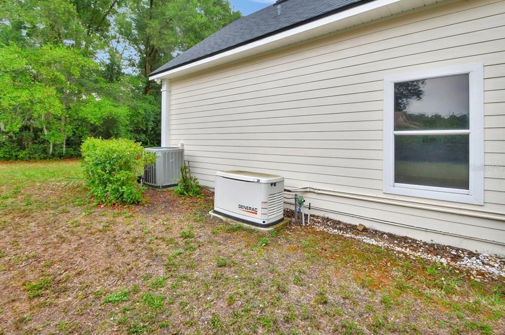 1536 Robinwood Dr, Deland FL  32720-2596 exterior