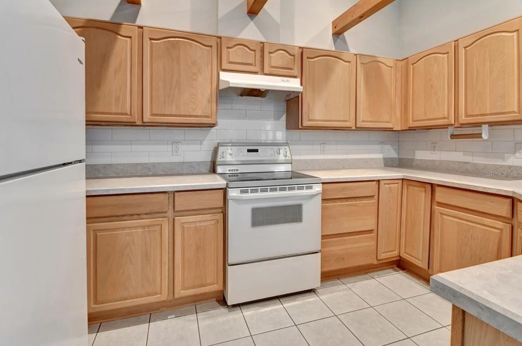 1536 Robinwood Dr, Deland FL  32720-2596 exterior