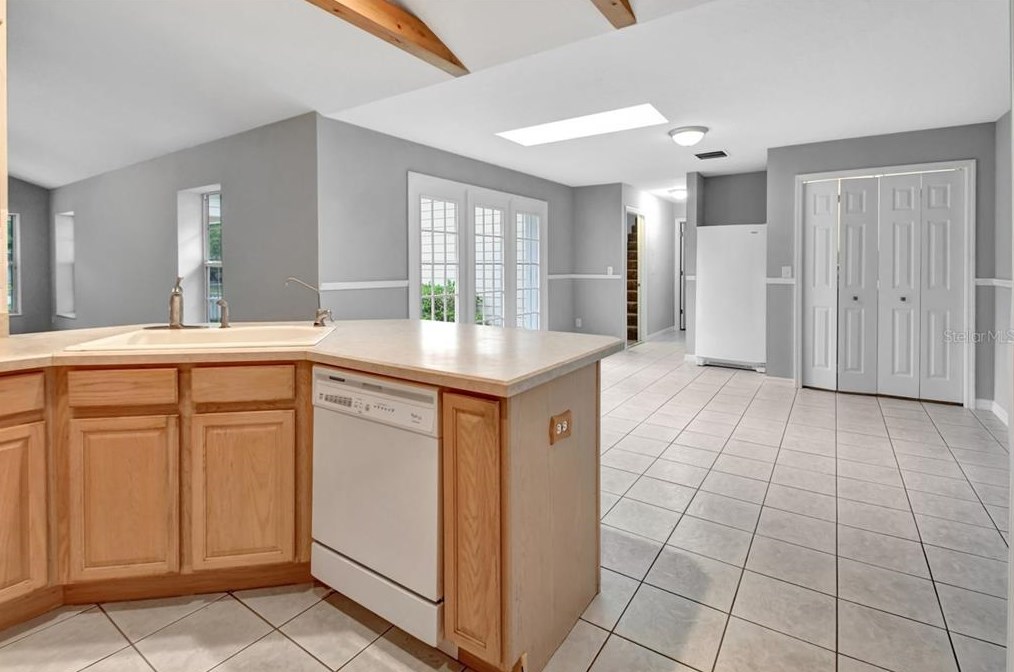 1536 Robinwood Dr, Deland FL  32720-2596 exterior