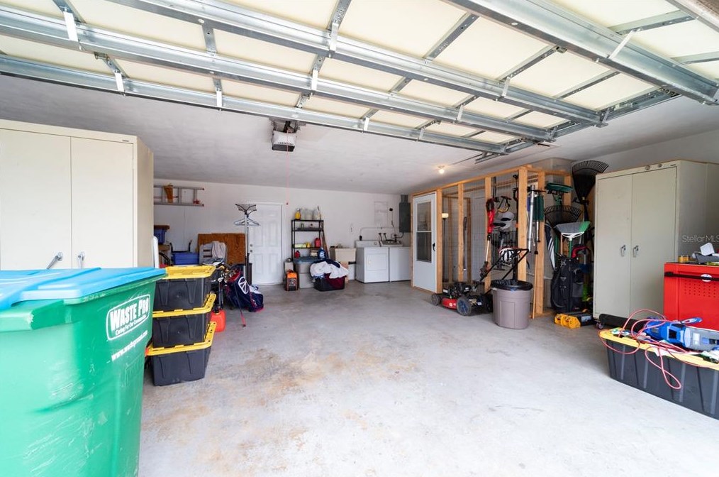 1070 Elkcam Blvd, Deltona FL  32725-2808 exterior