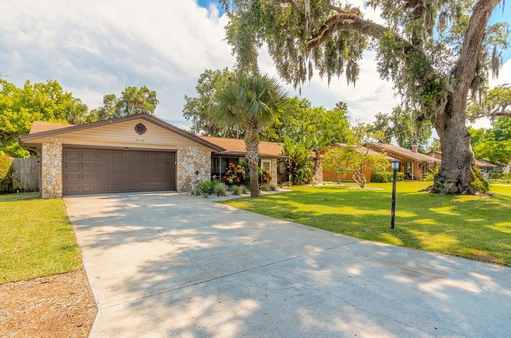 502 Sandy Oaks Blvd, Ormond Beach, FL 32174-6130