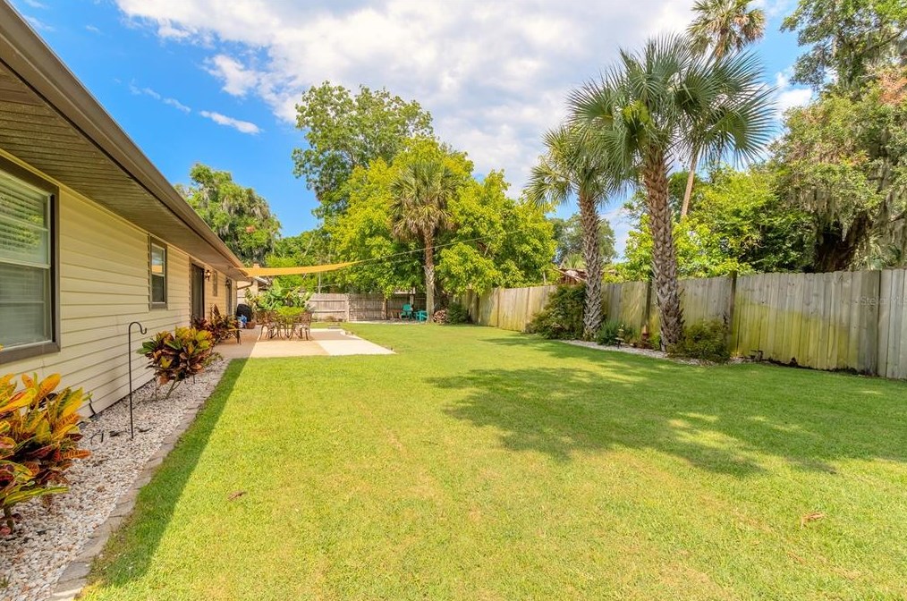 502 Sandy Oaks Blvd, Ormond Beach FL  32174-6130 exterior