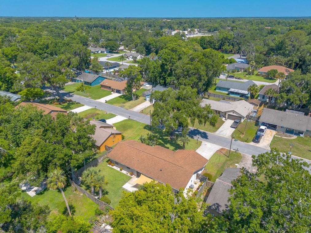 502 Sandy Oaks Blvd, Ormond Beach FL  32174-6130 exterior