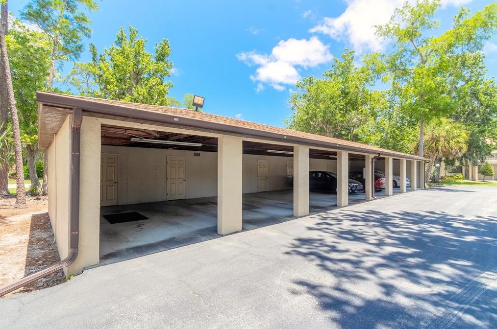 1601 Big Tree Rd #101, Daytona Beach, FL 32119