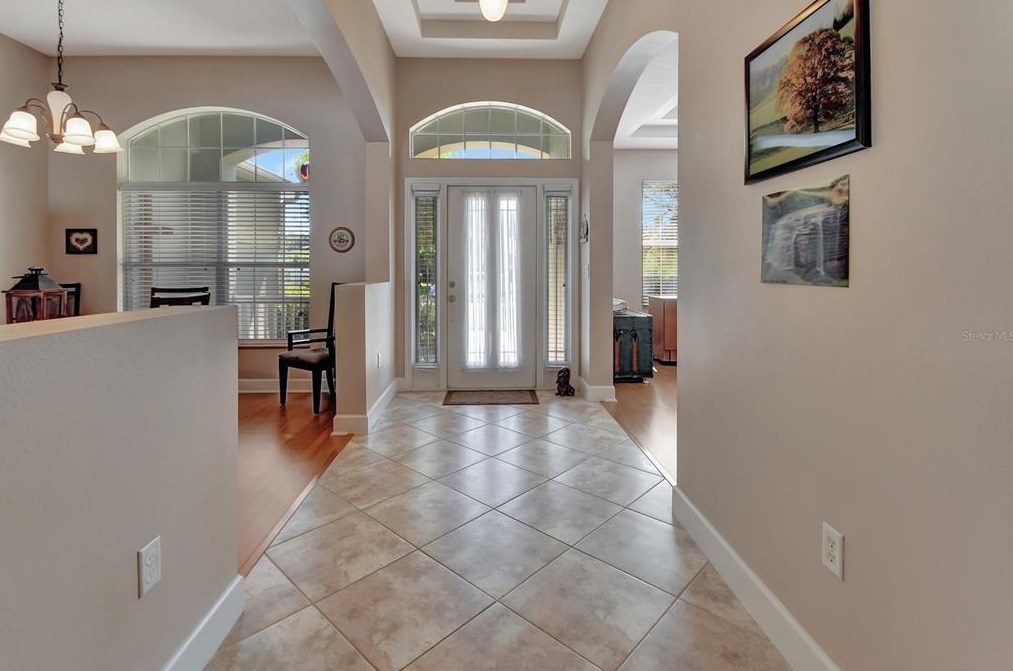 702 Deer Fern Ave, Deland, FL 32720-2670