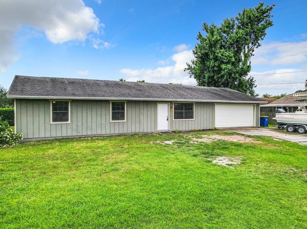 1304 Travelers Palm Dr, Edgewater, FL 32132-2404