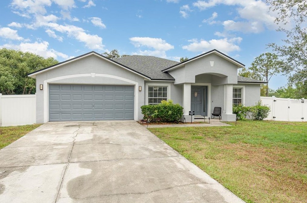 2218 Evangelina Ave, Deltona, FL 32725