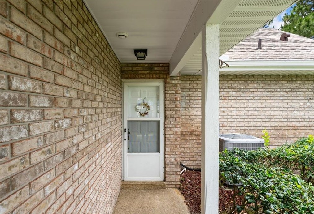 124 Kingbird Cir, Daytona Beach, FL 32119-1341