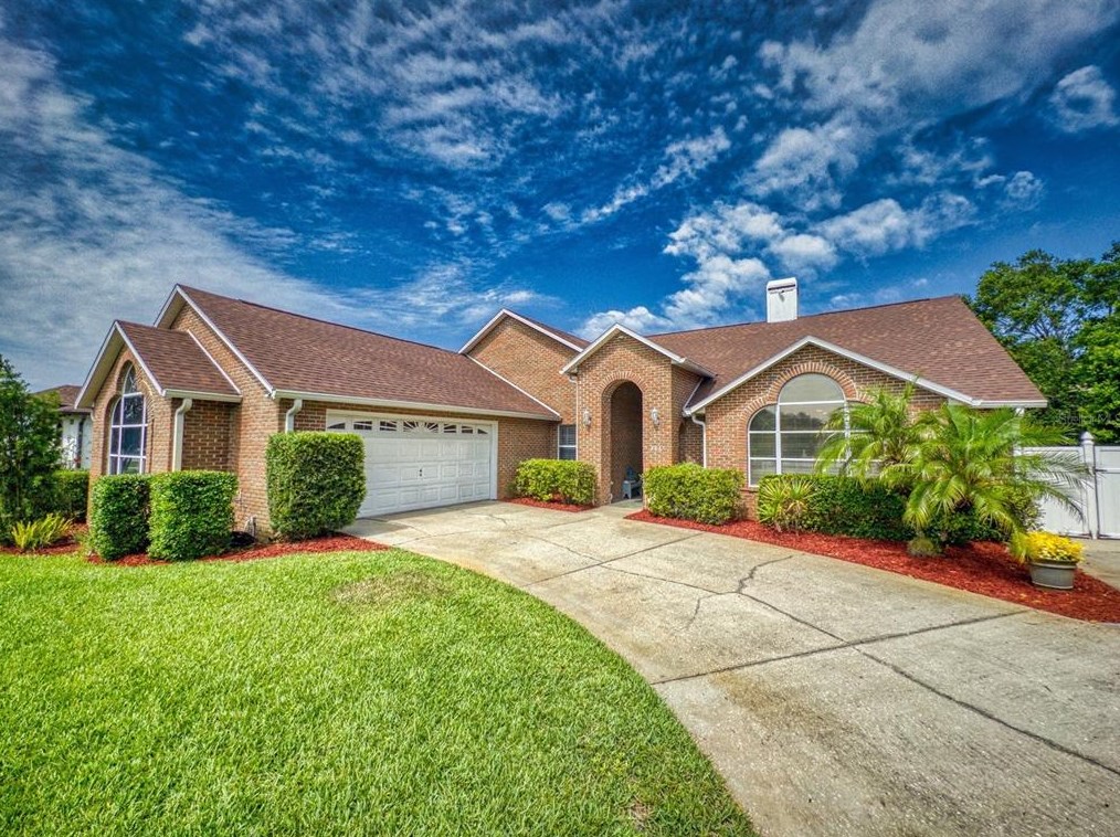 426 Glen Abbey Ln, De Bary, FL 32713-2330