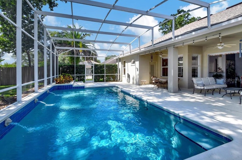 213 Hammock Oak Cir, De Bary, FL 32713