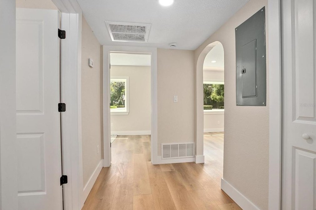 131 Interlake Ave, Deland FL 32724-4803 exterior