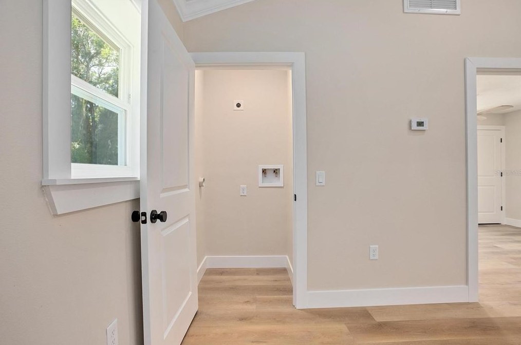 131 Interlake Ave, Deland FL 32724-4803 exterior